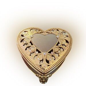 Jewelry Box -Gold Heart Anastasia Clover